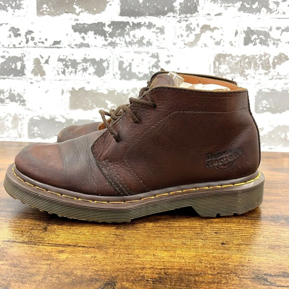 Dr Martens Chukka‎ Boots Men 8 US Ankle Dark Brown Leather Lace Up Mid Top Doc